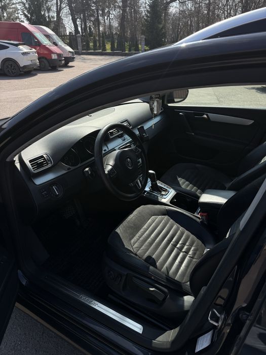 Volkswagen Passat 2010