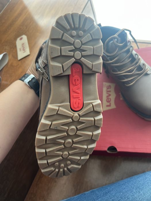 Botas novas da LEVIS