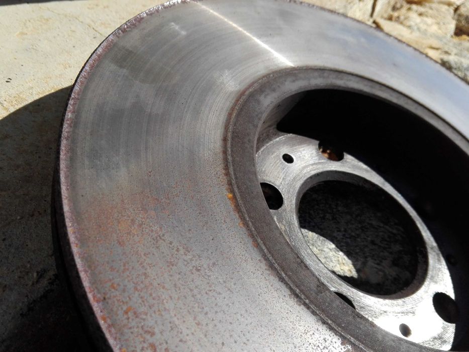 Discos de Travão Usados Audi A3 8L 1.9TDI PD130