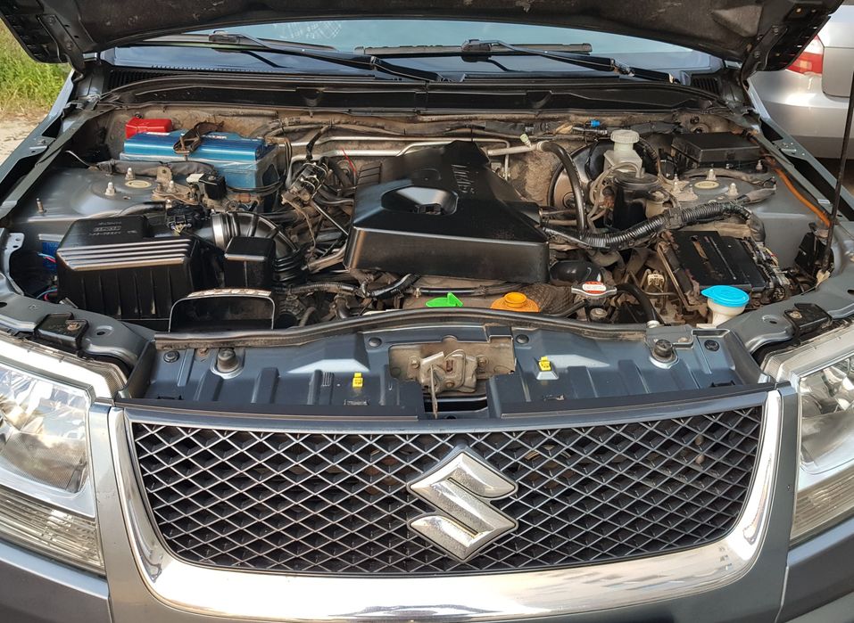Suzuki Grand Vitara 2008 г. Газ-бензин.  В отличном состоянии.