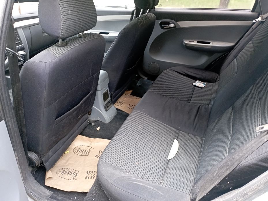 Продам машину Lifan 520