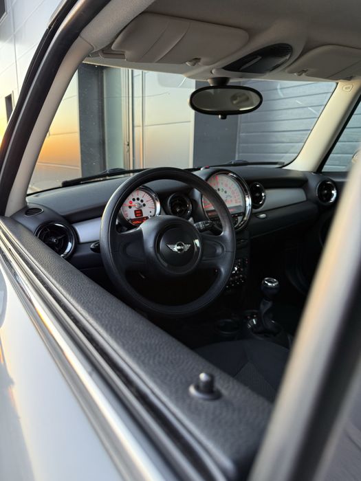 Mini CooperD 148KM 2010