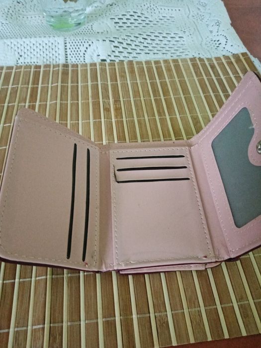 Portfel damski mało noszony