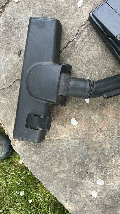 Щітка для пилоса