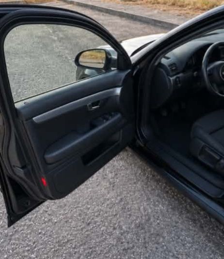 Vendo ou troco Audi A4 B6 1.9 130cv