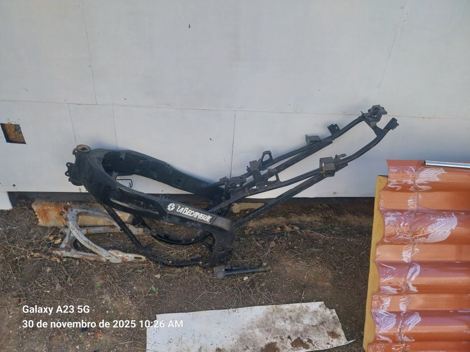 Quadro tzr 50 2012
