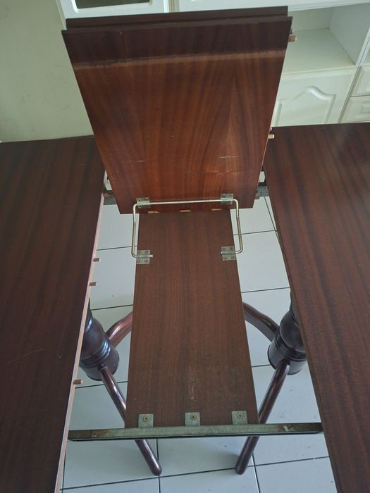 Vendo mesa nova pouco usada
