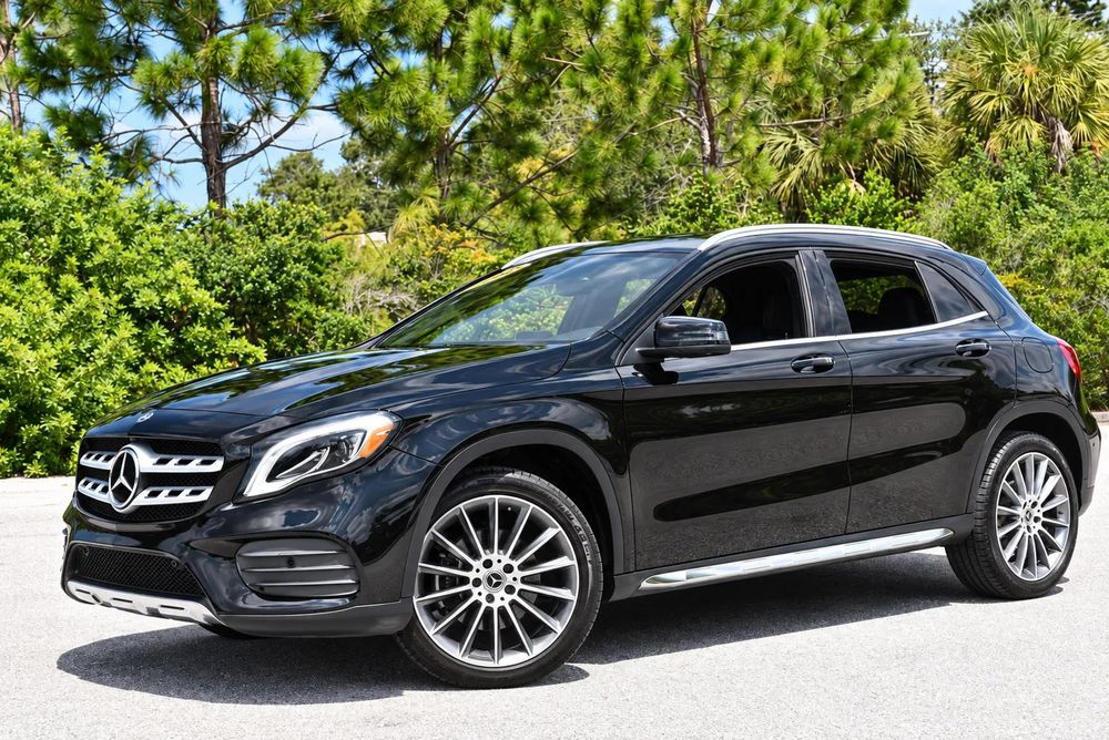 Mercedes-Benz GLA