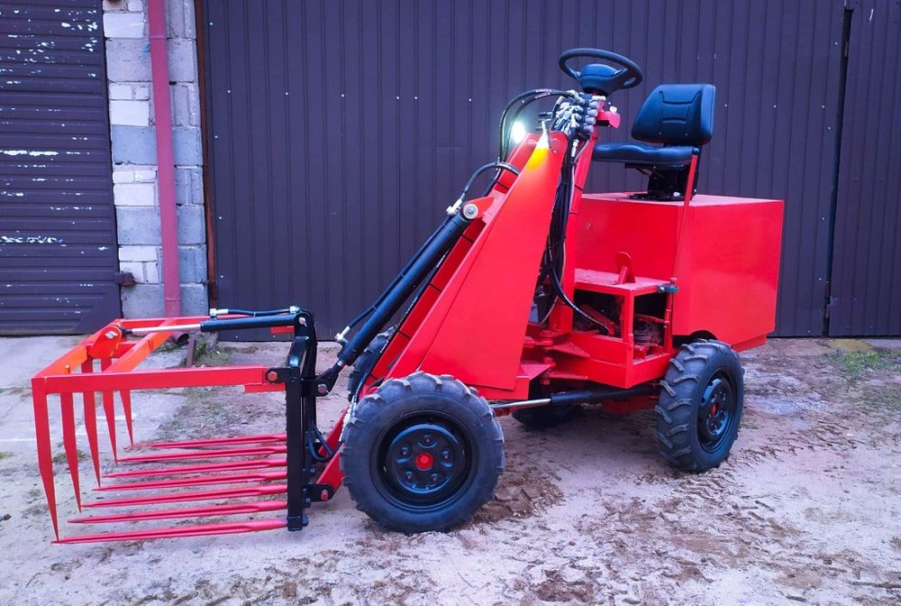 Mini ładowarka przegubowa