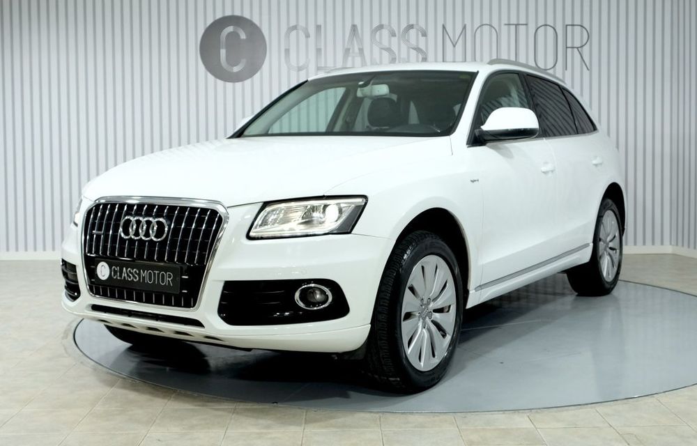 Audi Q5 2.0 TFSI Hybrid quattro Sport Tiptronic