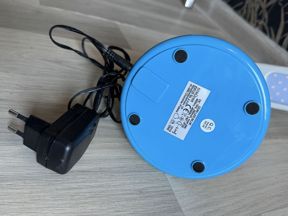 Niebieska ledowa  lampka nocna; lampka na biurko 16V