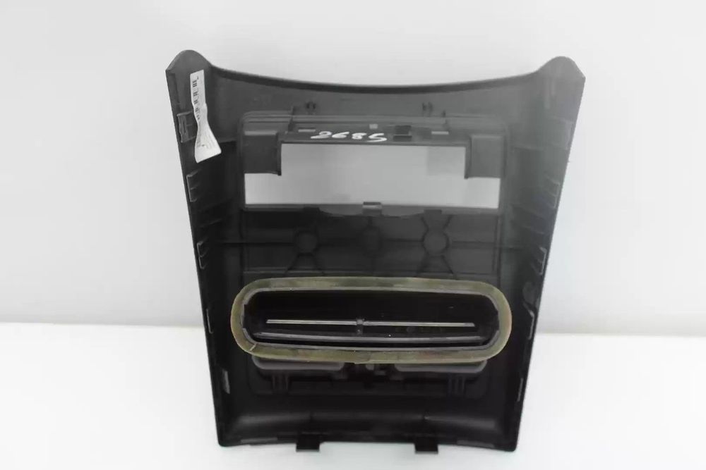 GRELHA VENTILADORA BMW 3 2007 -8060012100