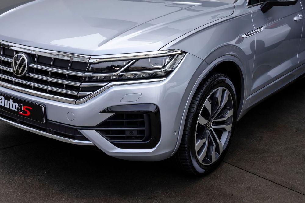 VW Touareg 3.0 TDI V6 R-Line