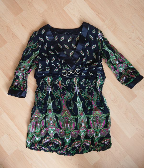 Zwiewna bluzka, tunika na lato.