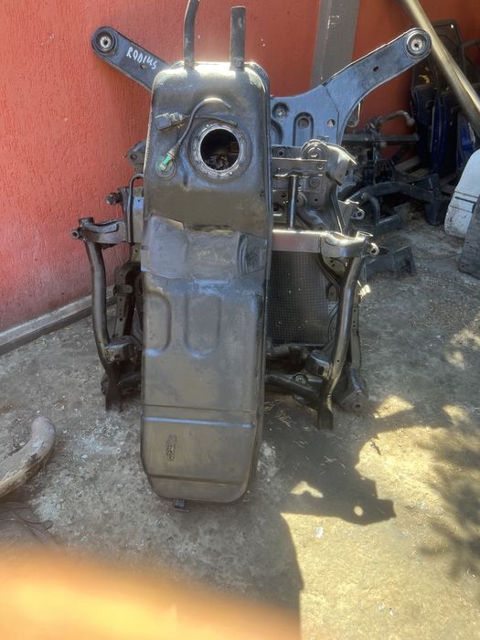 Бак бензобак ford explorer 2 год 2001 эксплорер форд