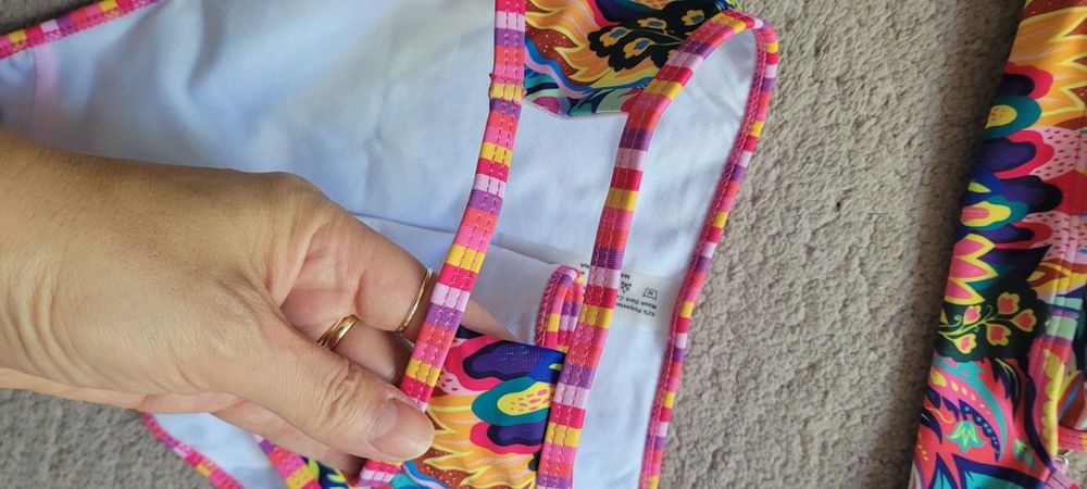 Śliczny strój kąpielowy M/L