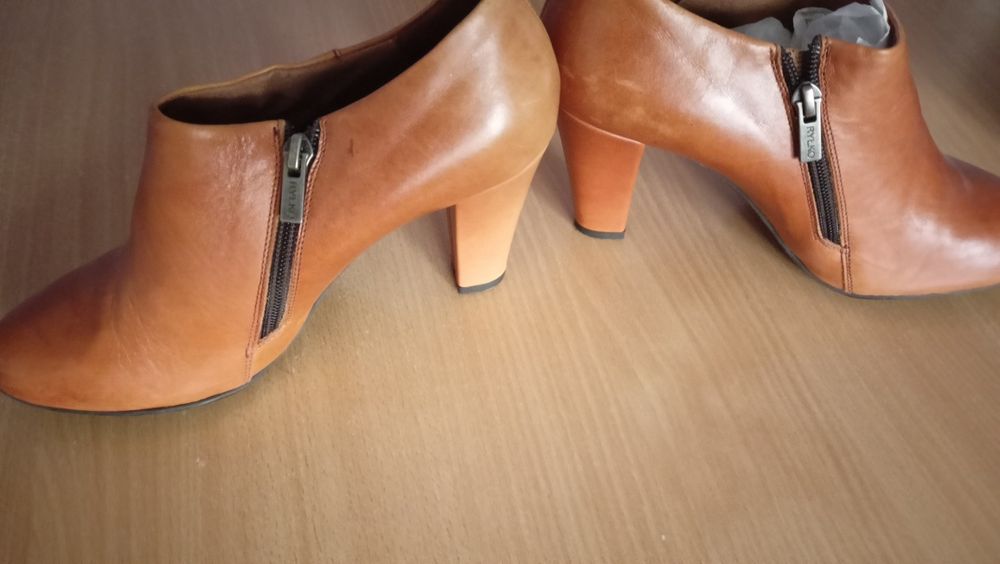 Eleganckie buty RYŁKO