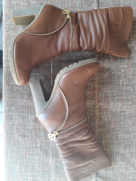 Сапожки кожаные  женские на миниатюрную ножку!