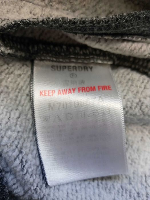 Spodnie dresowe joggery męskie Superdry Code Essential - L