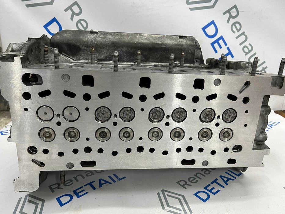 Головка блока ГБЦ R9M Рено Трафик 1.6 110422959R Renault Trafic