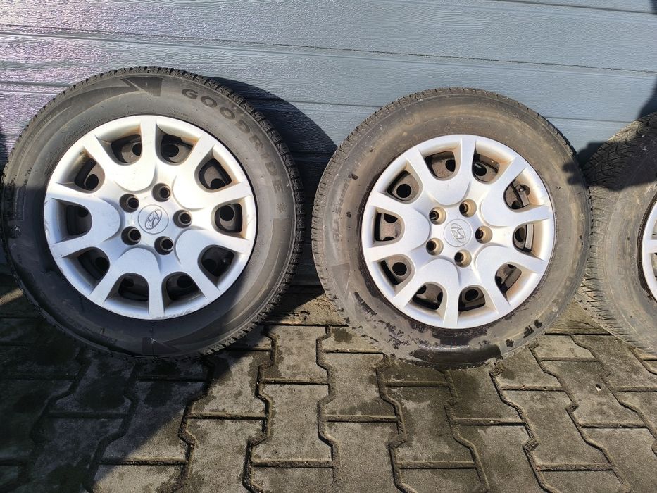Koła Hyundai i30 opona całoroczna jak nowa