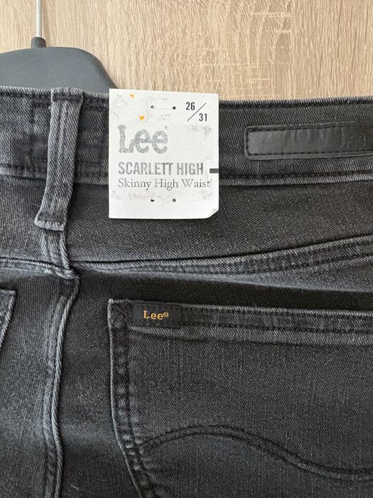 Spodnie dzinsowe Lee 26/31L