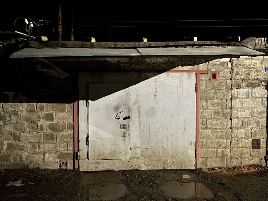 Продам гараж на 2 автомобілі