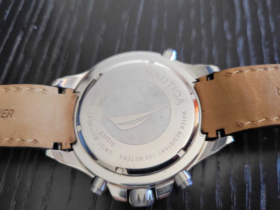 Relógio novo "Náutica"