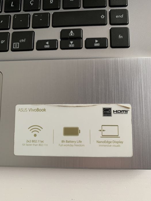 Portátil Asus 8GB RAM, 1TB capacidade