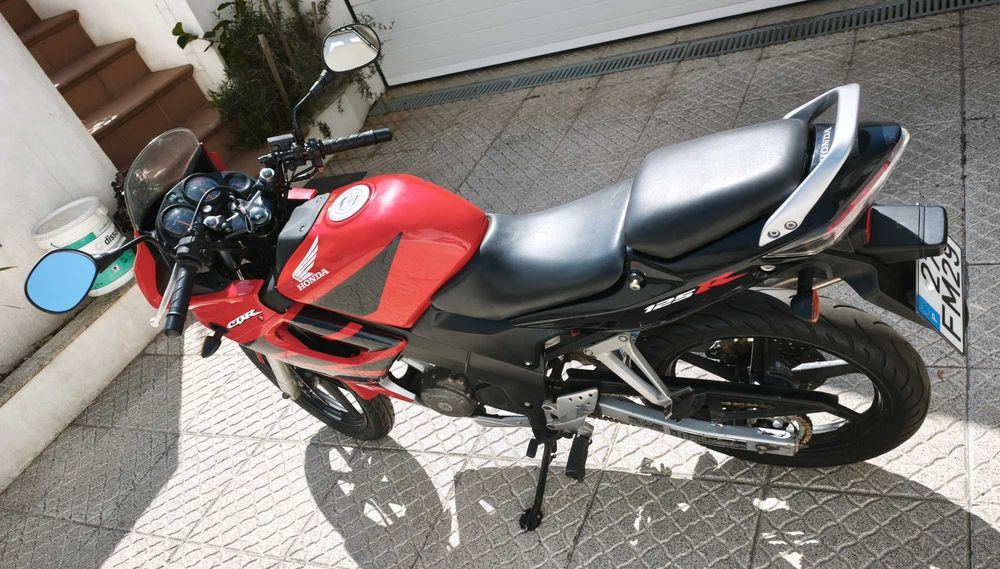 Honda  CBR  125 R