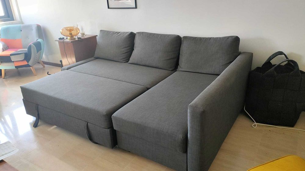Sofa - cama e bom estado