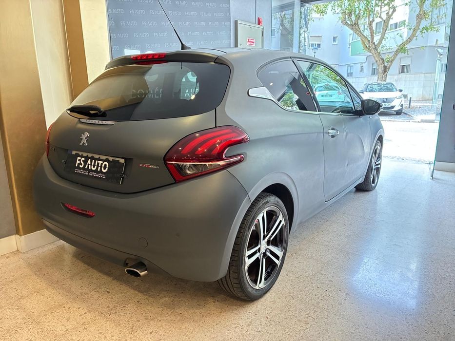 Peugeot 208 1.2 e-THP
