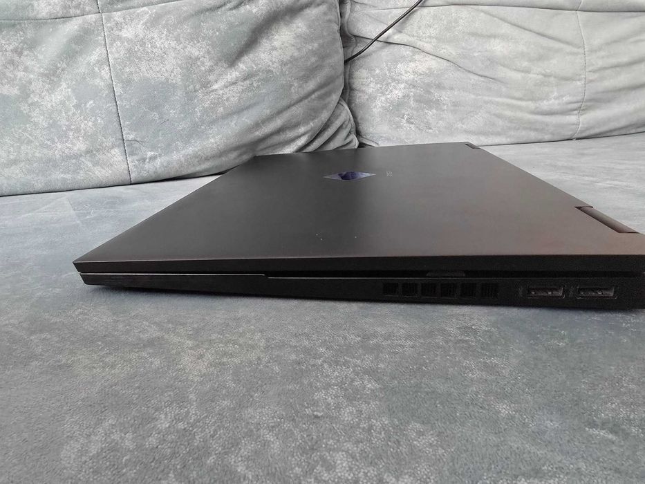 HP Omen 16 / i7 / RTX 3070 / 32GB / 2TB SSD