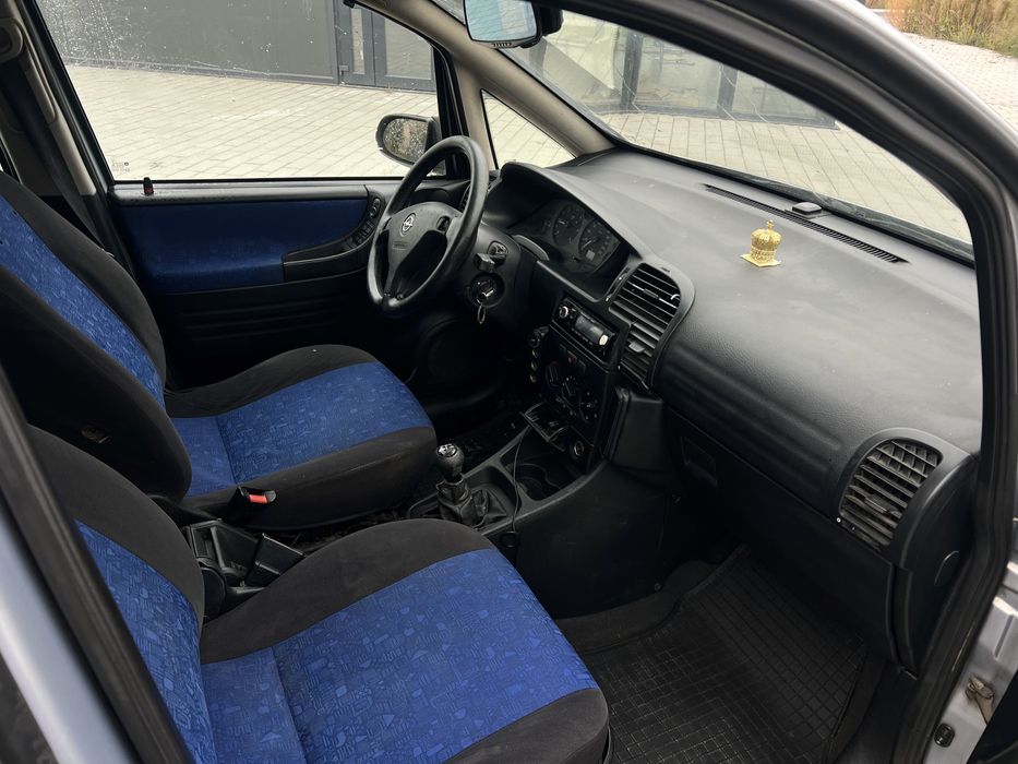 Opel Zafira 2.0 TDI 2001 p Мінівен !