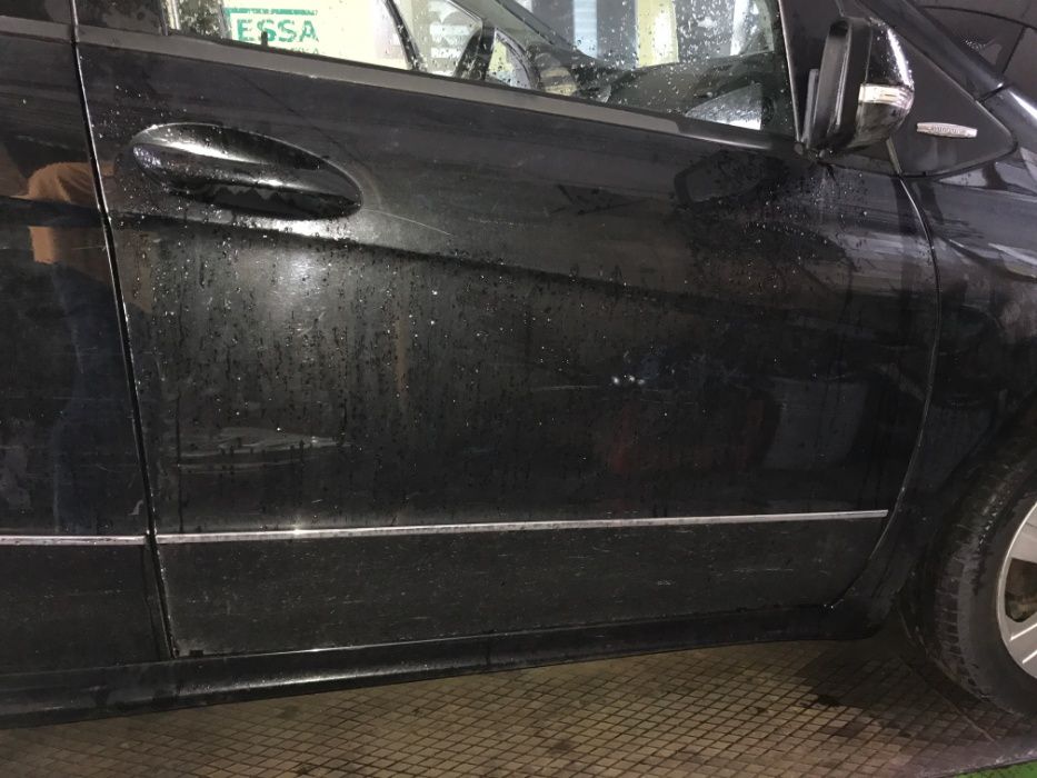 Mercedes A klasa w169 LIFT Listwa drzwi przód prawa strona z chromem