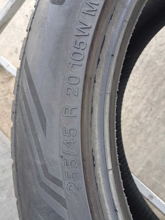 Резина літо 90% протектор Vredestein 255/45 R20 Quatrac Pro