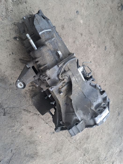 Audi 80 b4 skrzynia biegów BAA tdi 1.9 diesel
