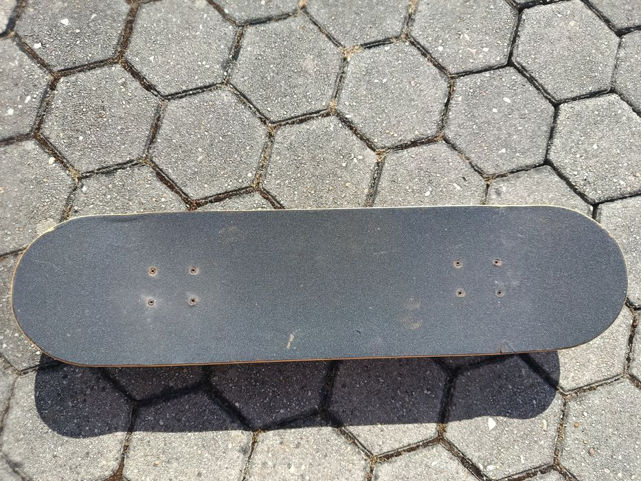 Skate semi usado