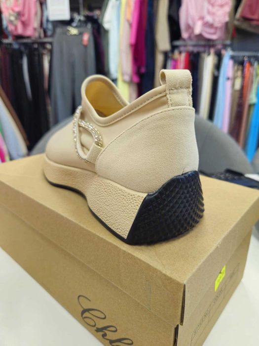 Sneakersy beżowe eleganckie blink lekkie r. 41,5 - 42 !!!