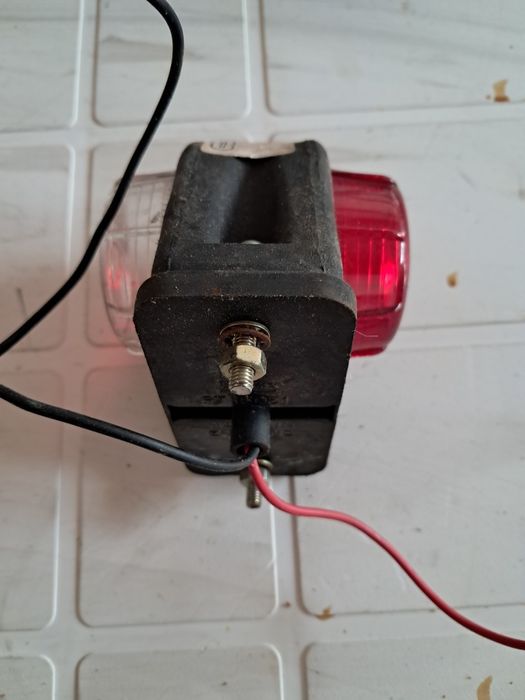 Pirilampo de topo trator