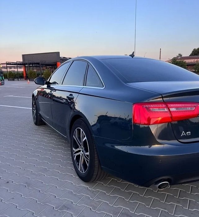Продам Audi А6 2012