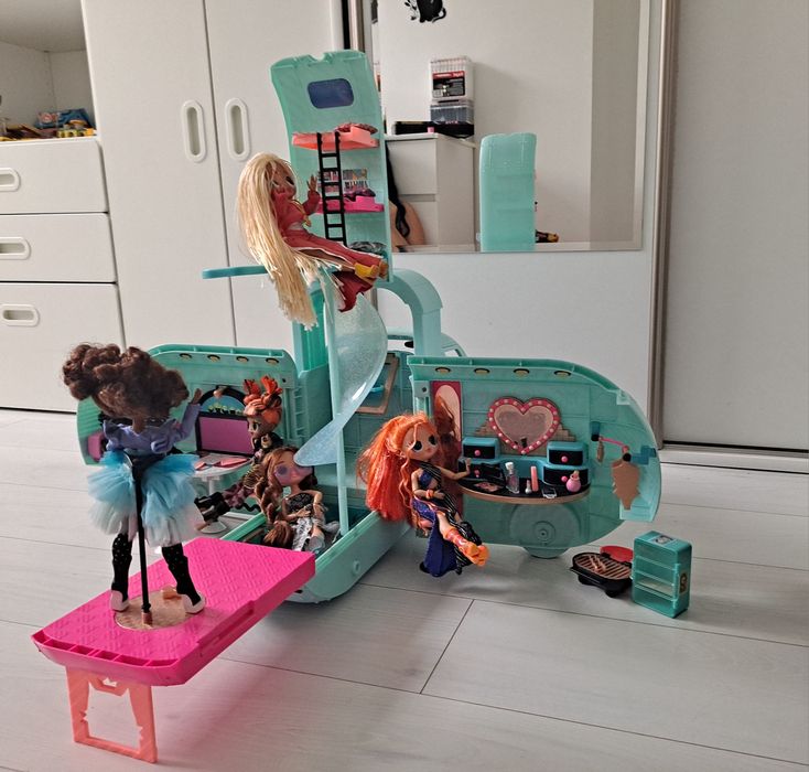 Kamper LOL Surprise OMG