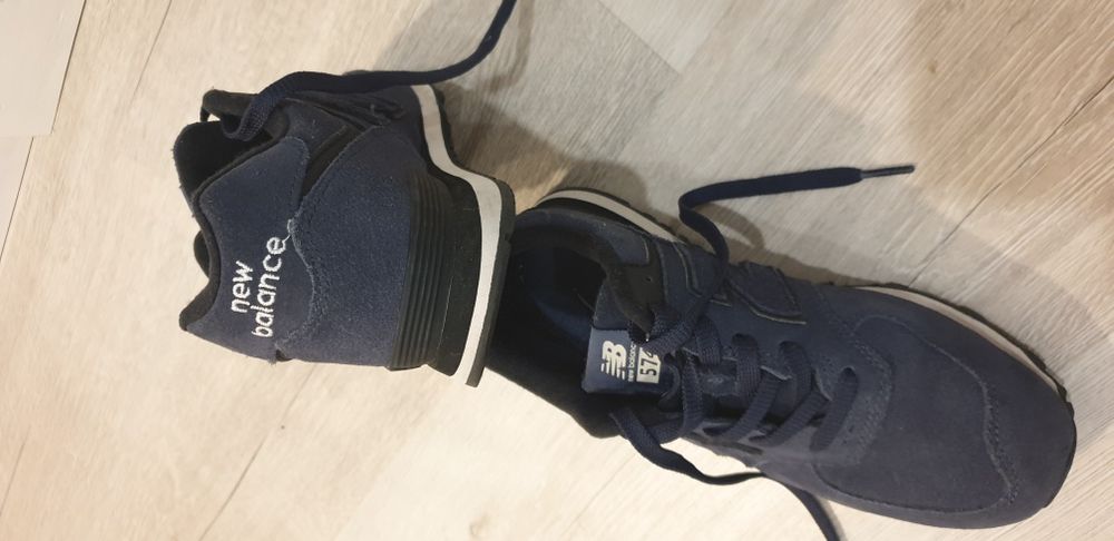 New balance azuis, praticamente novos