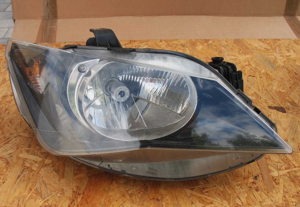 Seat Ibiza 4 IV Lift 12-17r Lampa Prawa przód oryginał EU