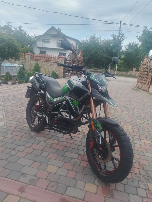 Продам мотоцикл теккен 250