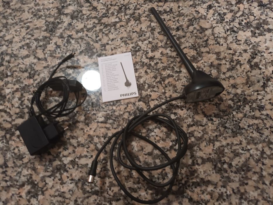 Duas Antenas de televisão campismo