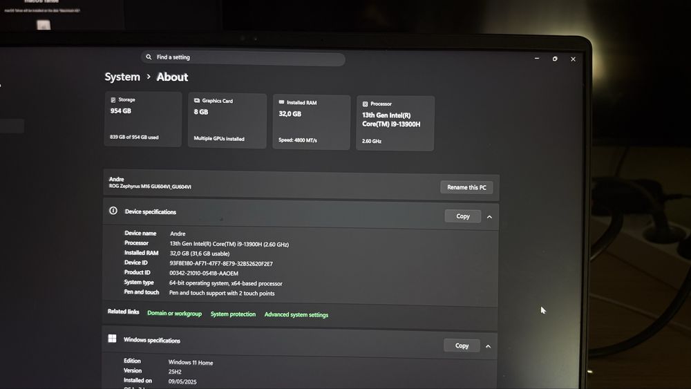 Asus ROG Zephyrus M16 (i9, 32GB RAM)