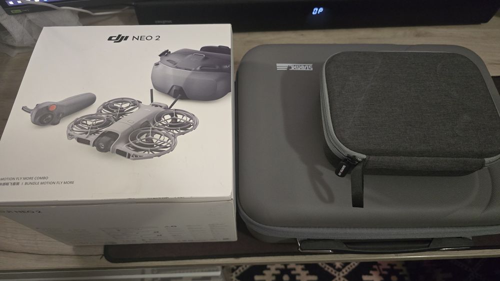 DJI Neo 2 Fly More Combo + FPV Controller 3 + etui