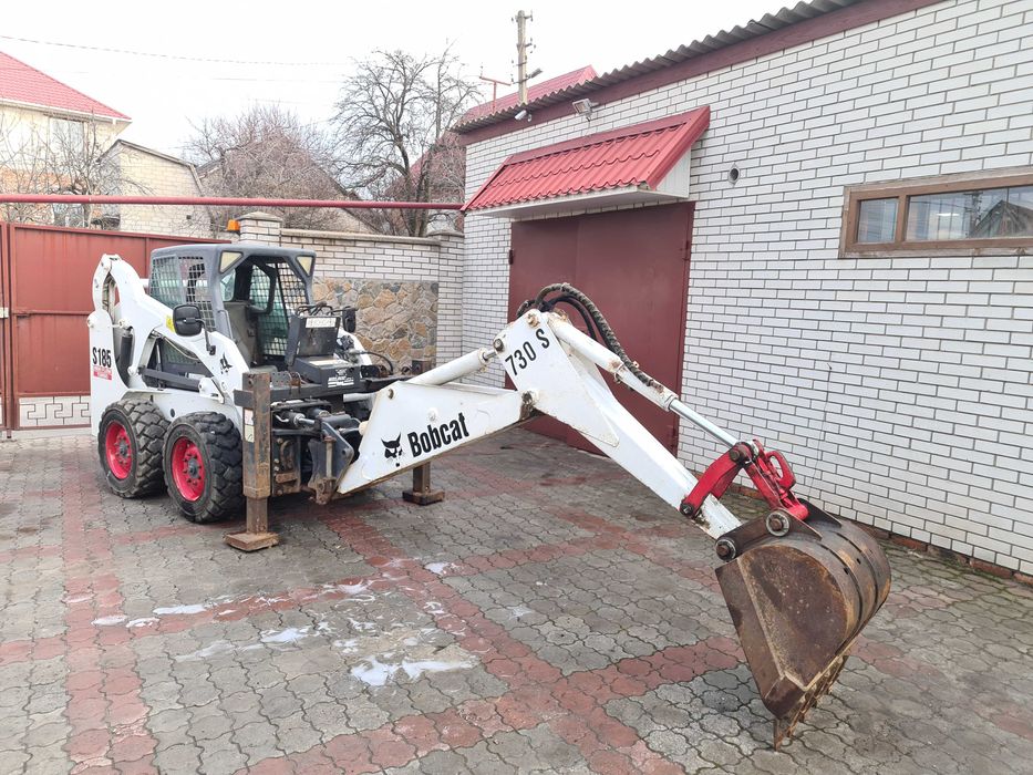 Аренда/Услуги вилочного погрузчика на базе Бобкет , Bobcat.