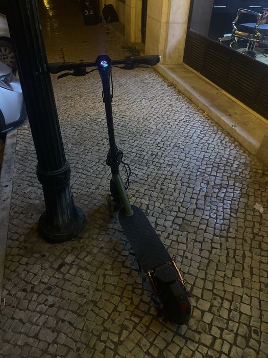 Vendo ou troco trotinete OLSSON MAMBA LITE